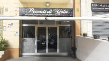 Peccati Di Gola inside