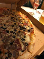 Big Apple Pizza food