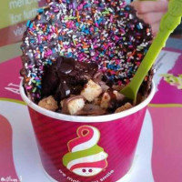 Menchie's food