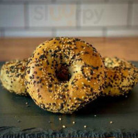 Shelsky’s Brooklyn Bagels food