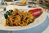 La Goccia Trattoria food