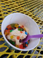 Yoppi Frozen Yogurt food