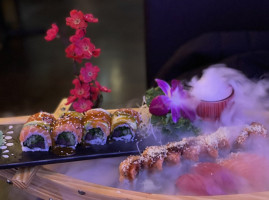 Jett Asian Kitchen & Sushi Bar food