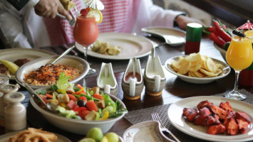 Al Ferdaus InterContinental Jeddah food