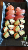 Sushi Hokuto food