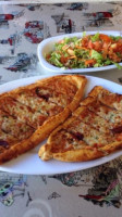 Ünlü Pide Kebap Salonu food