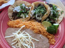 Los Azares Mexican Grill food