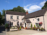 Coach And Horses Inn outside