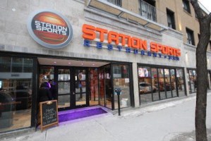 Station Des Sports outside