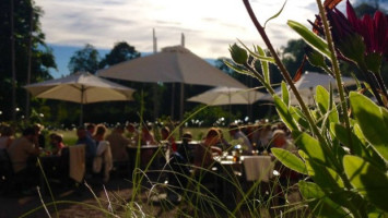 Wij Trädgårdar Mat