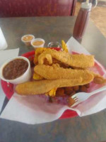 Sam's Southern Eatery food