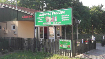 Hasutas Étkezde outside