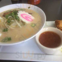 Nudo Ramen House food