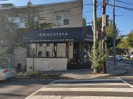 Bistro Aracosia outside