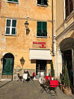 Bolgheri outside