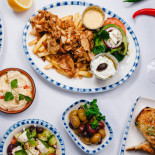 Grekiska Grill Oerebro Oester Mat