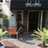 Deli Deli Ab Inomhus