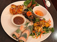 Sen Viet food