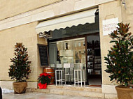 L'antica Credenza outside