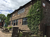 Skirrid Mountain Inn outside