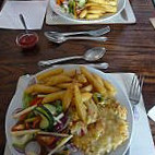 Hare And Hounds food