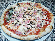 Mimmo's Pizza food