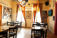 80-90 Gastropub & More inside