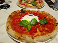 Pie Pizzeria Italiana Espressa food