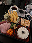 Musashi Sushi And Japanese Cuisine food