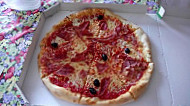 Les Pizzas Du Cengle food