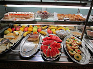 Buffet Las Camelias food