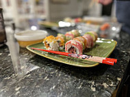 Shintori Sushi food