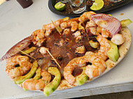 Broski Mariscos food