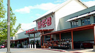 H-e-b Bakery outside