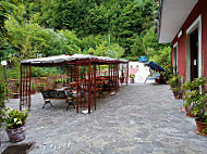 La Casina Rossa outside