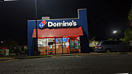 Domino's Pizza outside