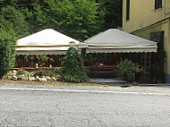 Trattoria Luciana outside