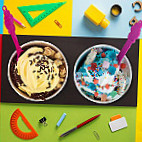 Menchie's Frozen Yogurt food