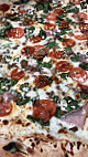 Louie Eric’s New York Pizzeria food