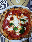 400 Gradi Pizzeria food