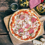 Pizzeria Juventus Mat