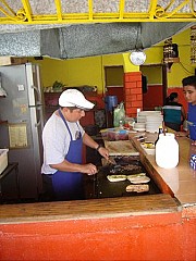 Taqueria Alambres 13