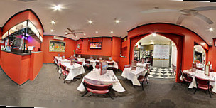 Gourmet Curry Hut Indian Cuisine Melbourne Cbd