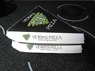 Vern's Pizza