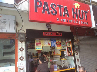 Pasta Hut (Sector 11)