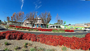 Top Pub Stanthorpe. Bottlemart Superstore)