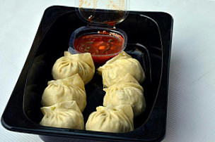 Aunty Momos