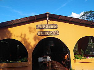 Pupusas El Portal