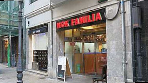 Wok La Familia