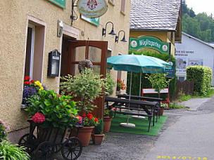 Gasthaus Pension Schwalbennest In Bärenhecke